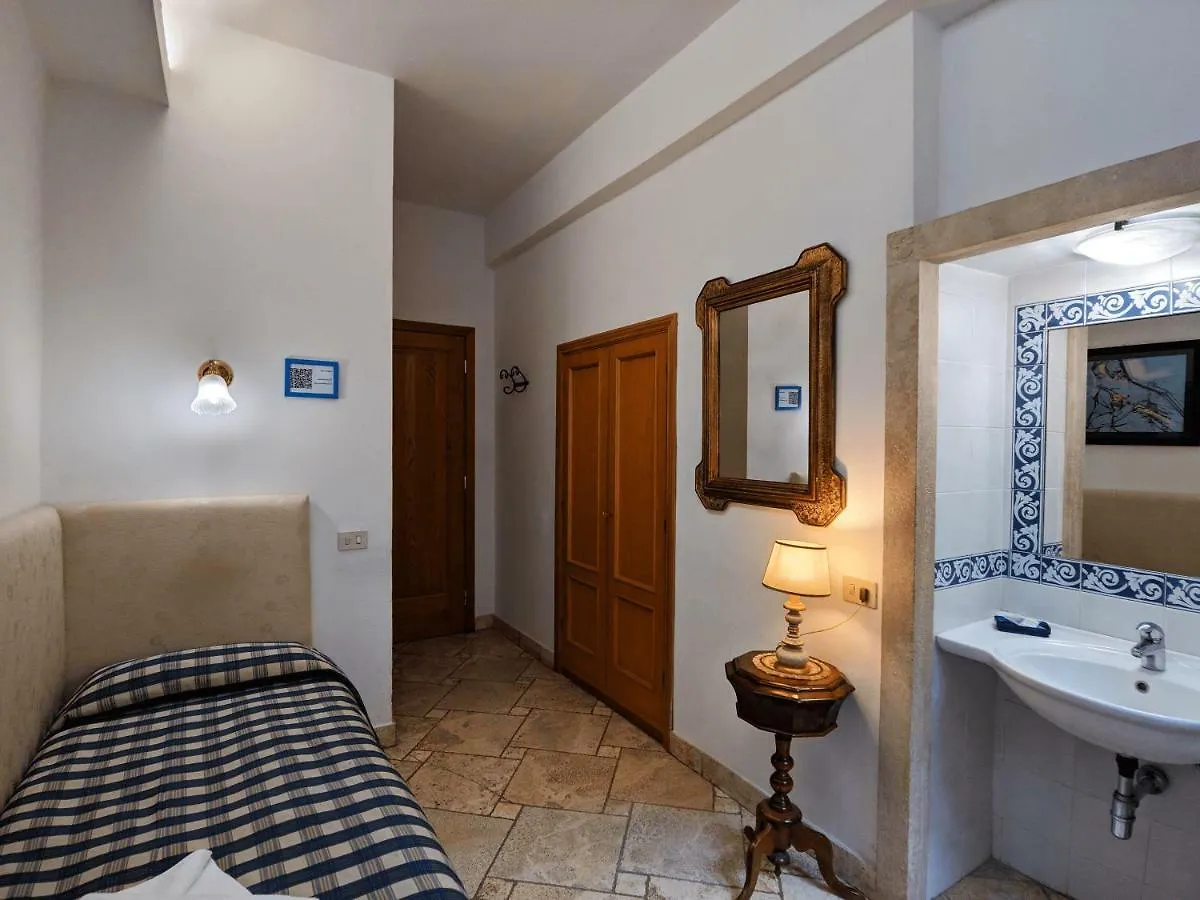 B&B Siena In Centro - Diffuso לינה וארוחת בוקר